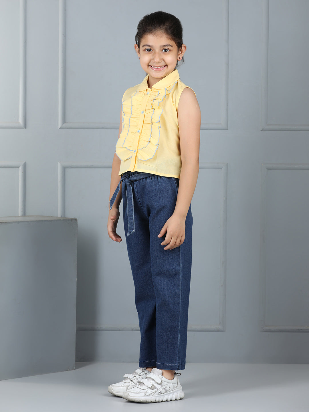 Aww Hunnie Girls’ Sleeveless Frill-Collar Cotton Shirt & Belted Denim Pants Set – Premium Kidswear