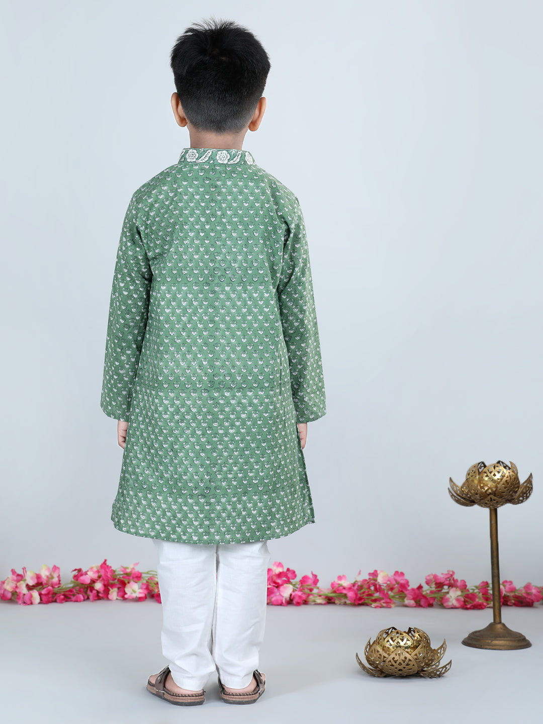 Aww Hunnie Boys Printed Cotton Mandarin Collar Kurta & Pajama