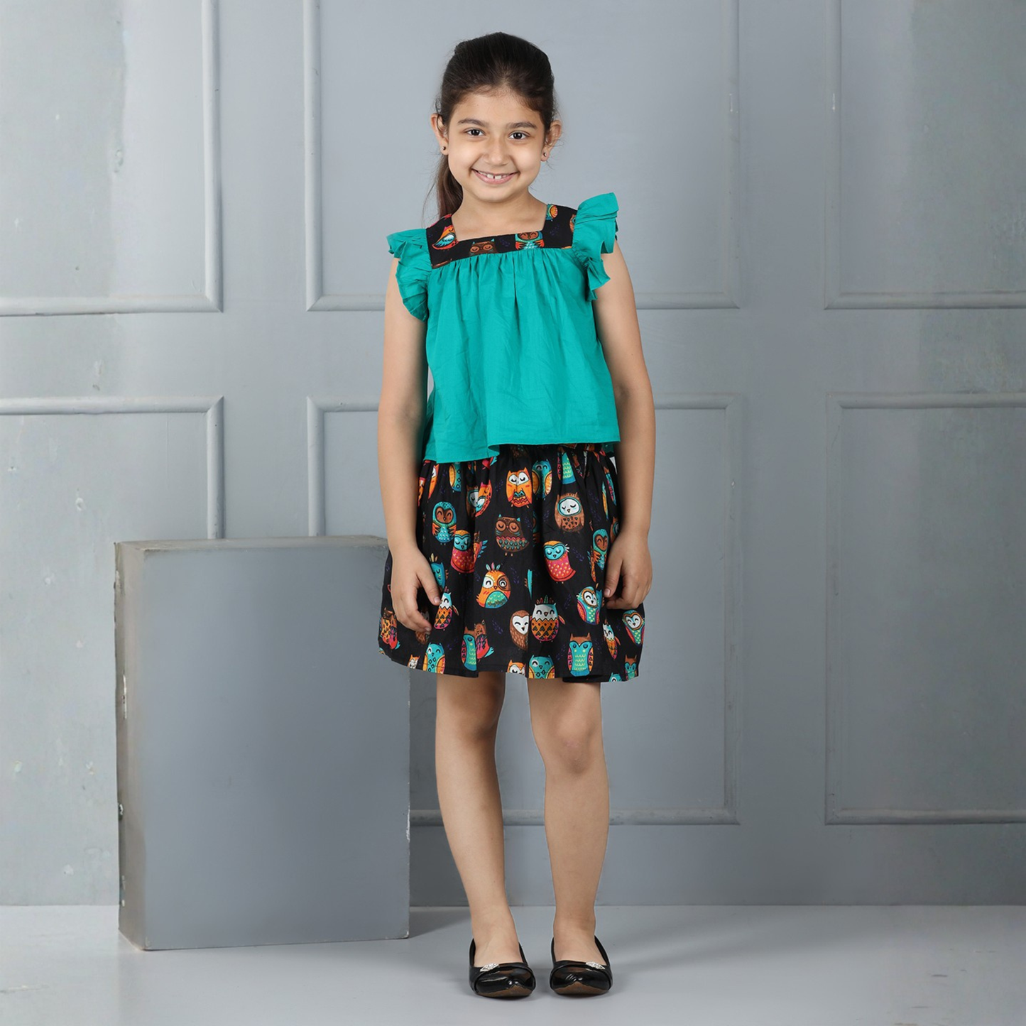 Girls Cotton Top with Owl Print Skirt – Trendy Green Ensemble - Pure, Chemical-Free Kidswear