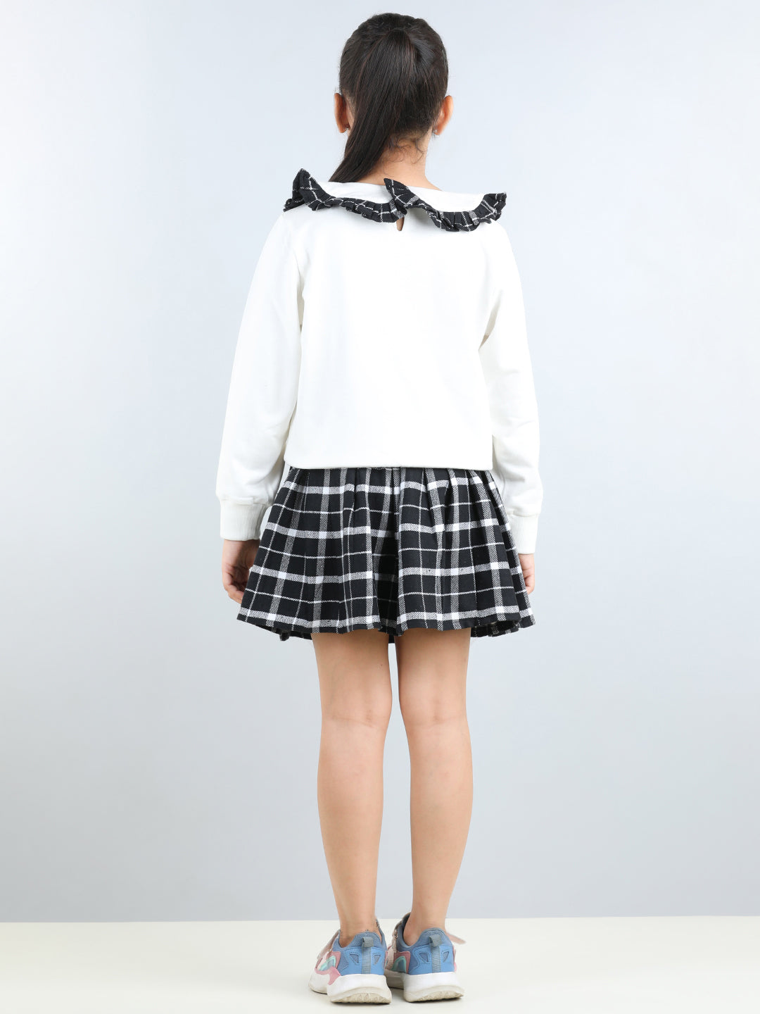 Full Sleeves Frill Detailed Tartan Checked Autumn Winter Wear Peter Pan Collared Sweatshirt & Woollen Skirt
