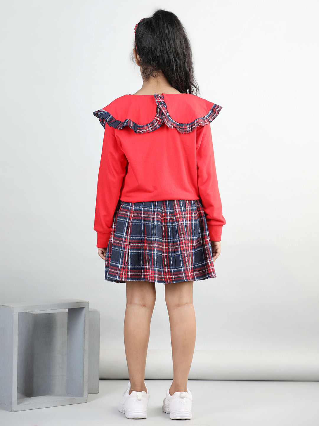 Cotton Jersey Full Sleeves Big Collar Style Sweatshirt With Woolen Checked Tutu Skirt For Autumn & Winter