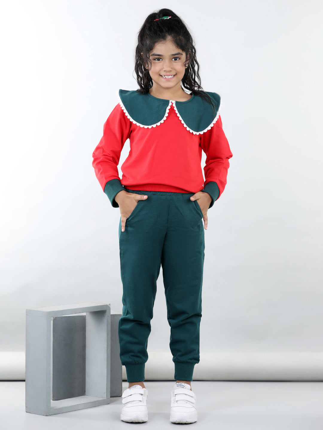 Cotton Jersey Big Collar Style Sweatshirt With 2 Side Pocket Joggers For Autumn & Winter - Red & Green