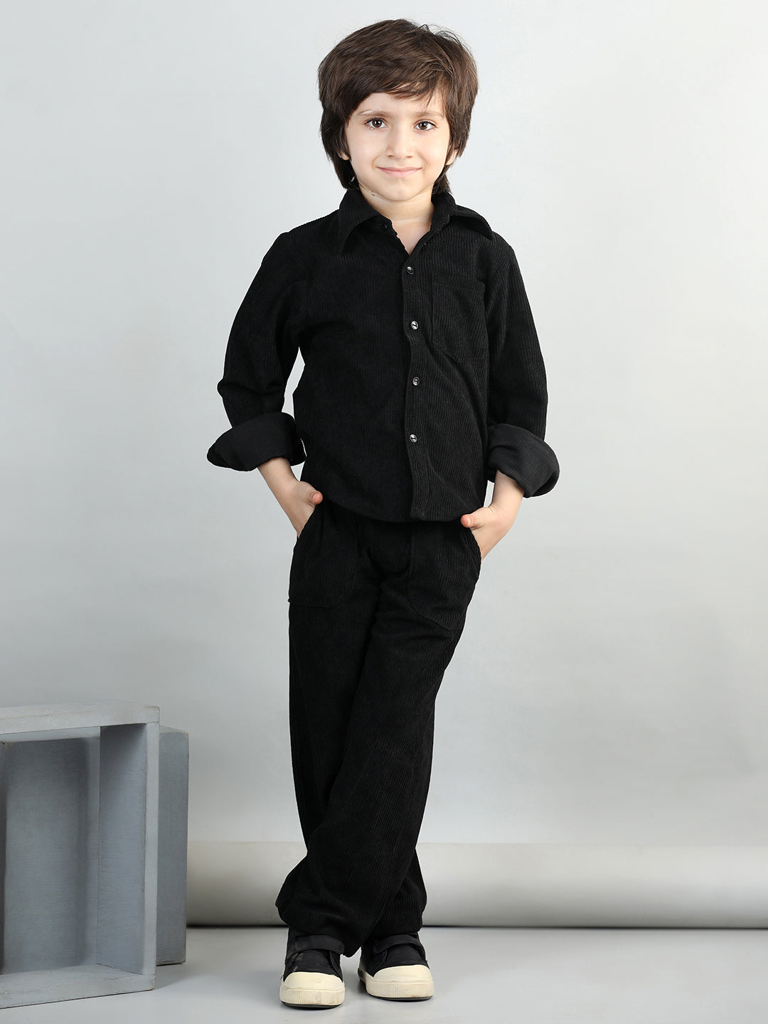 Corduroy Full Sleeves Shirt With 2 Side Pocket Joggers For Autumn & Winter