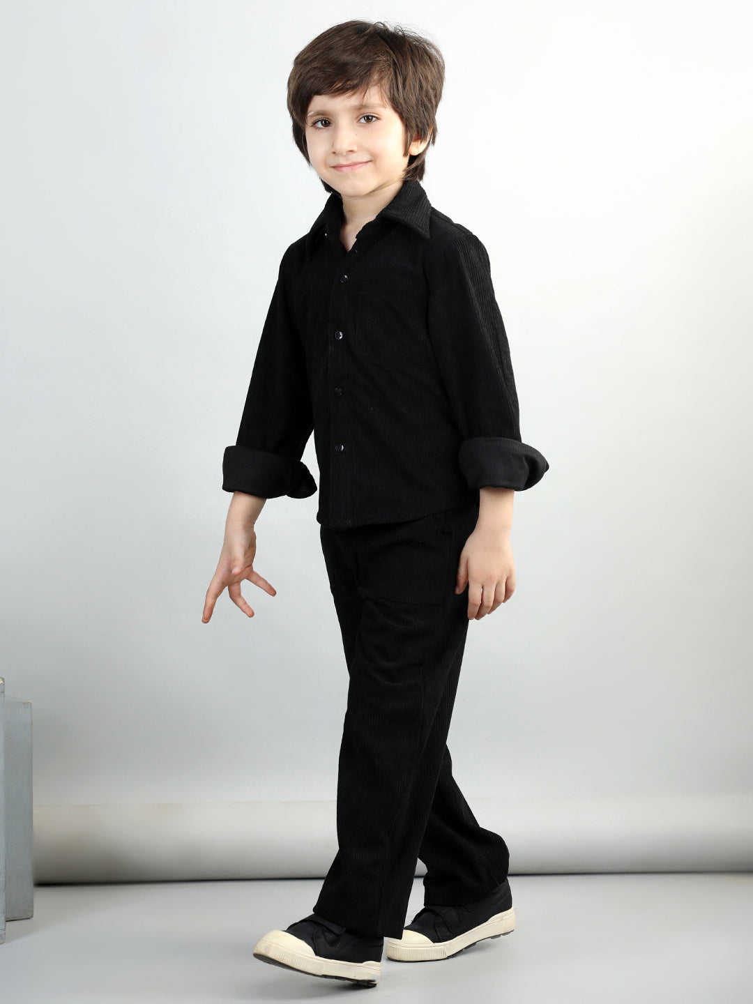 Corduroy Full Sleeves Shirt With 2 Side Pocket Joggers For Autumn & Winter