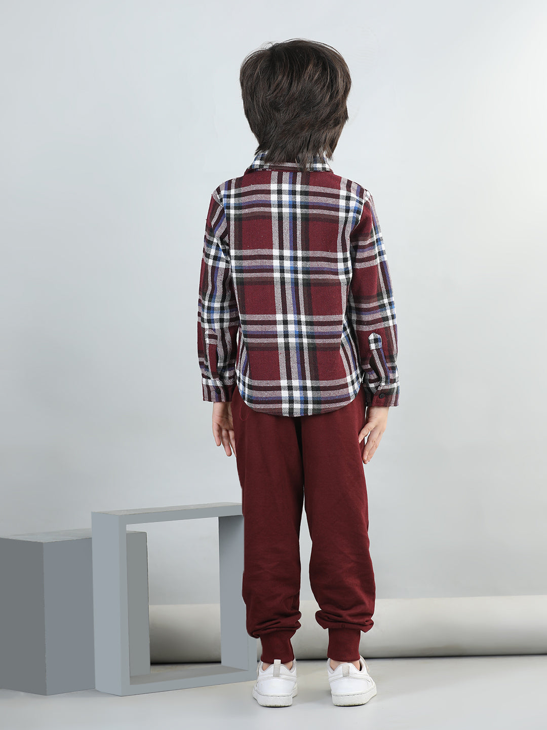 Woollen Blend Full Sleeves Checked Shirt With Solid Joggers