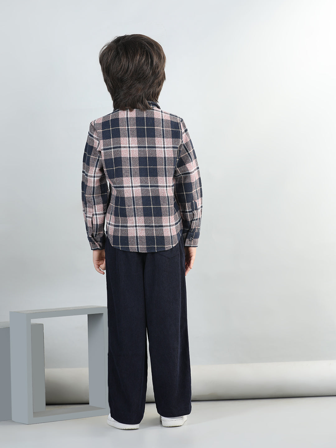 Woollen Blend Full Sleeves Checked Shirt With Solid Joggers