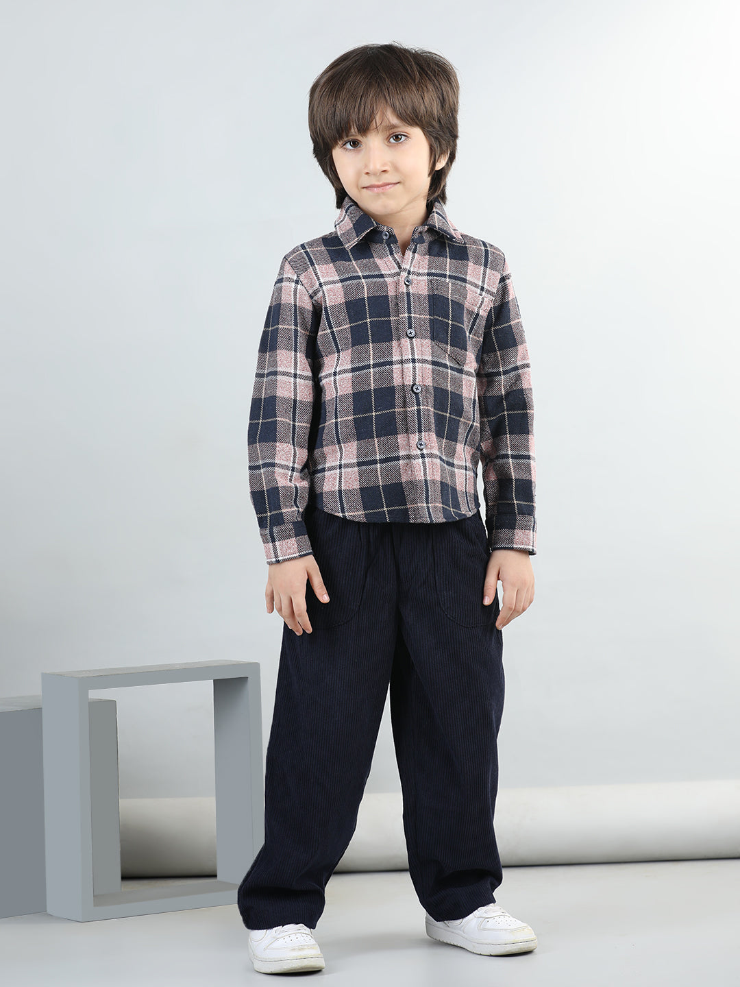 Woollen Blend Full Sleeves Checked Shirt With Solid Joggers