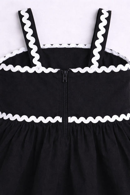 Cotton Sleeve less Lace detailed Dress