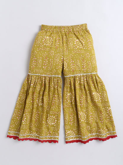 Aww Hunnie Cotton Ryon 3/4th Sleeves Kurti With Sharara And Dupatta