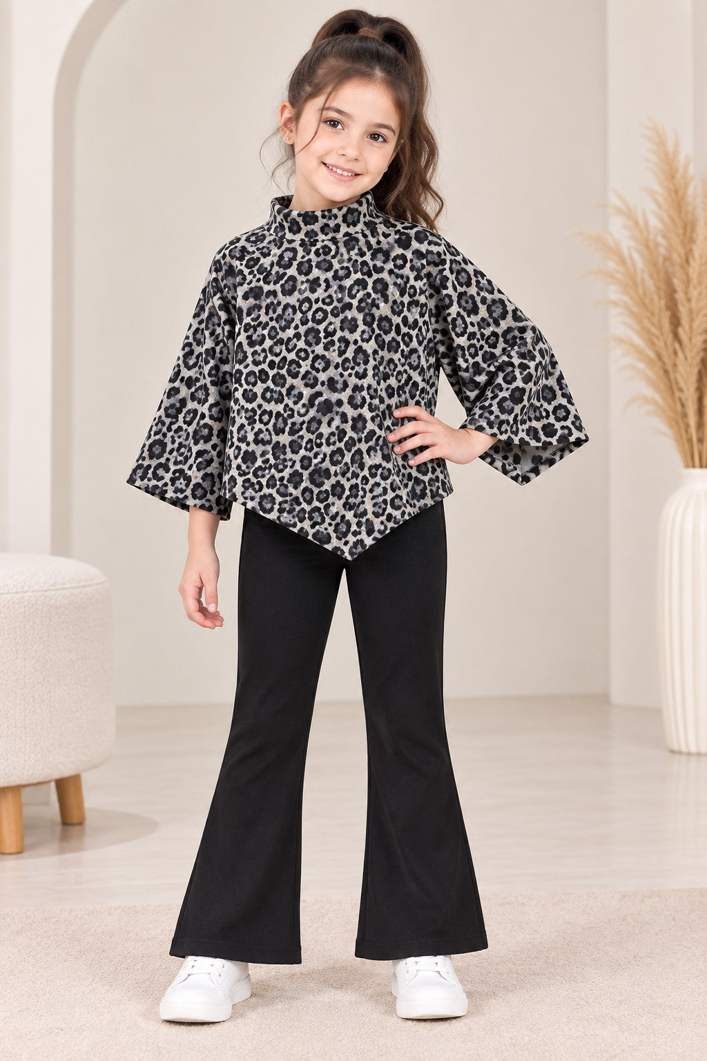 Aww Hunnie Poly wollen Full Sleeves Animal Print Top With Bell Bottom Set