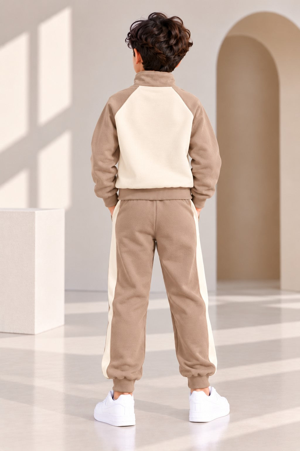 Aww Hunnie Full Sleeves Solid High-Neck Fleece Jogger Set
