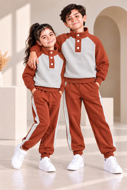 Aww Hunnie Full Sleeves Solid High-Neck Fleece Jogger Set