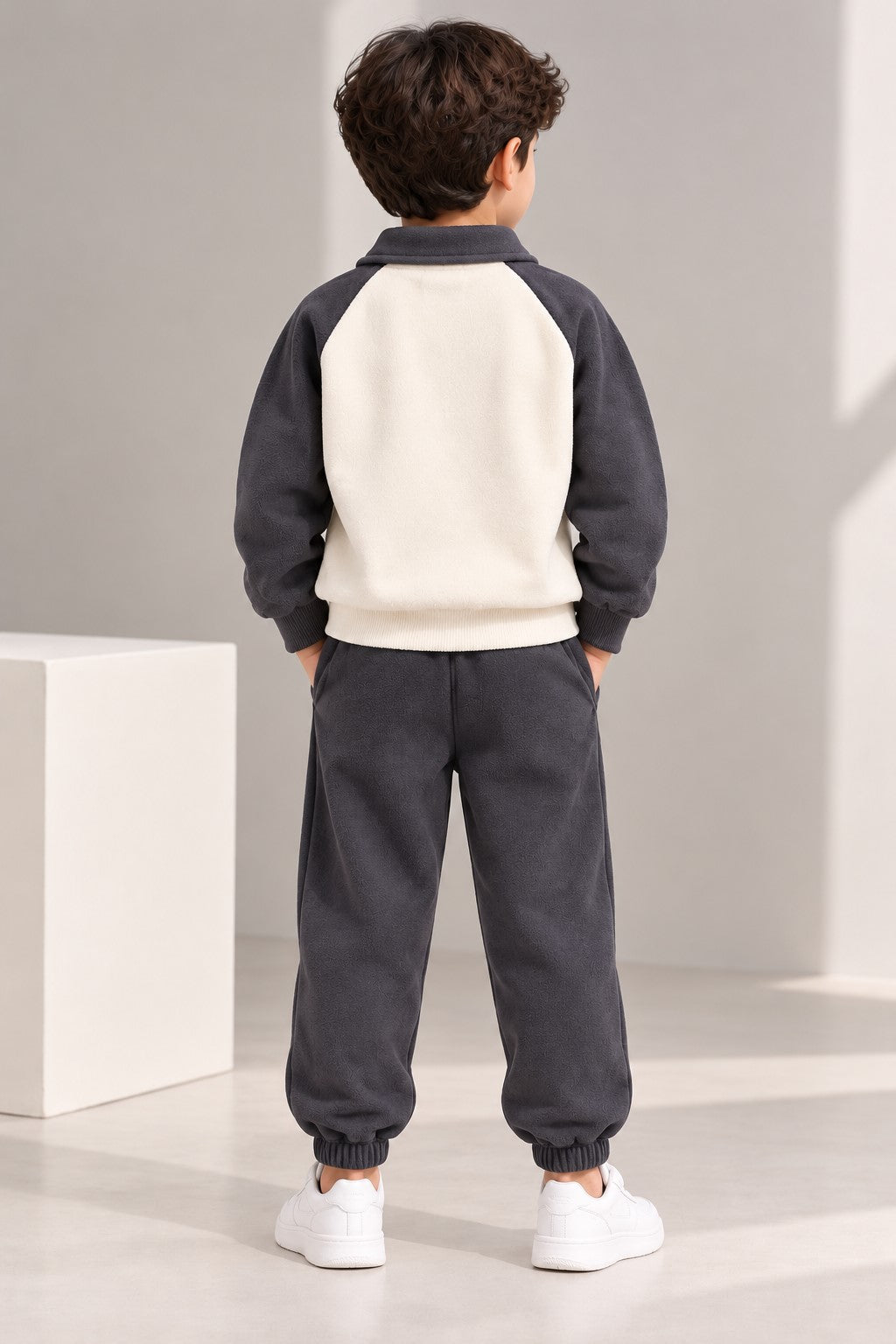 Aww Hunnie Full Sleeves Solid High-Neck Fleece Jogger Set