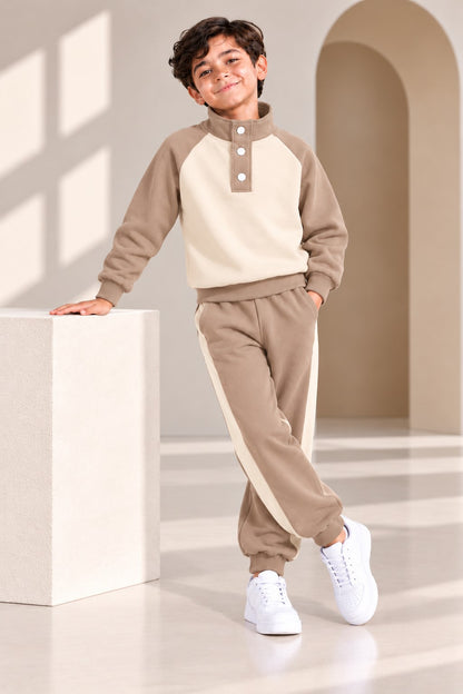 Aww Hunnie Full Sleeves Solid High-Neck Fleece Jogger Set